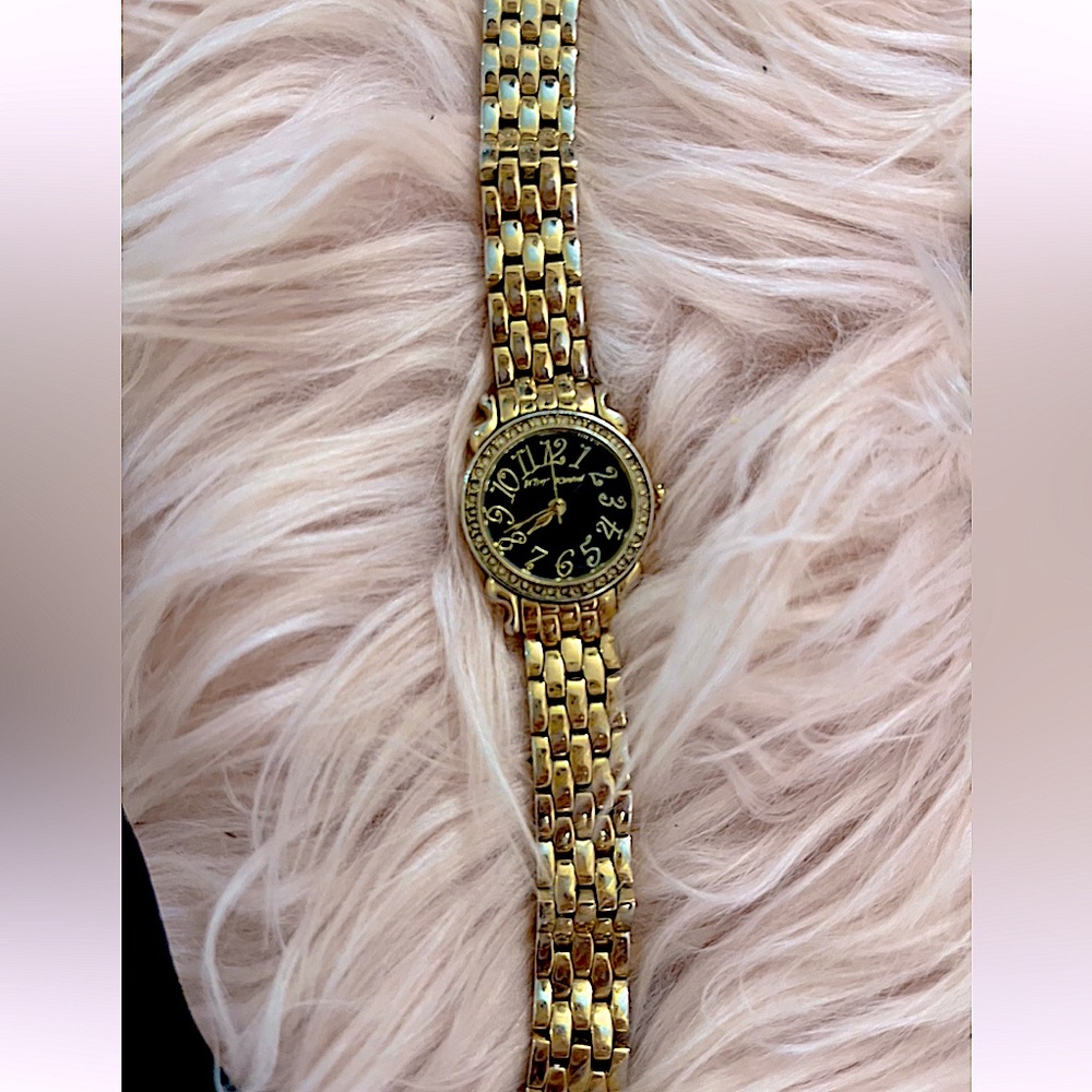 Betsey Johnson gold colored wristwatch needs repair &new battery for small wrist